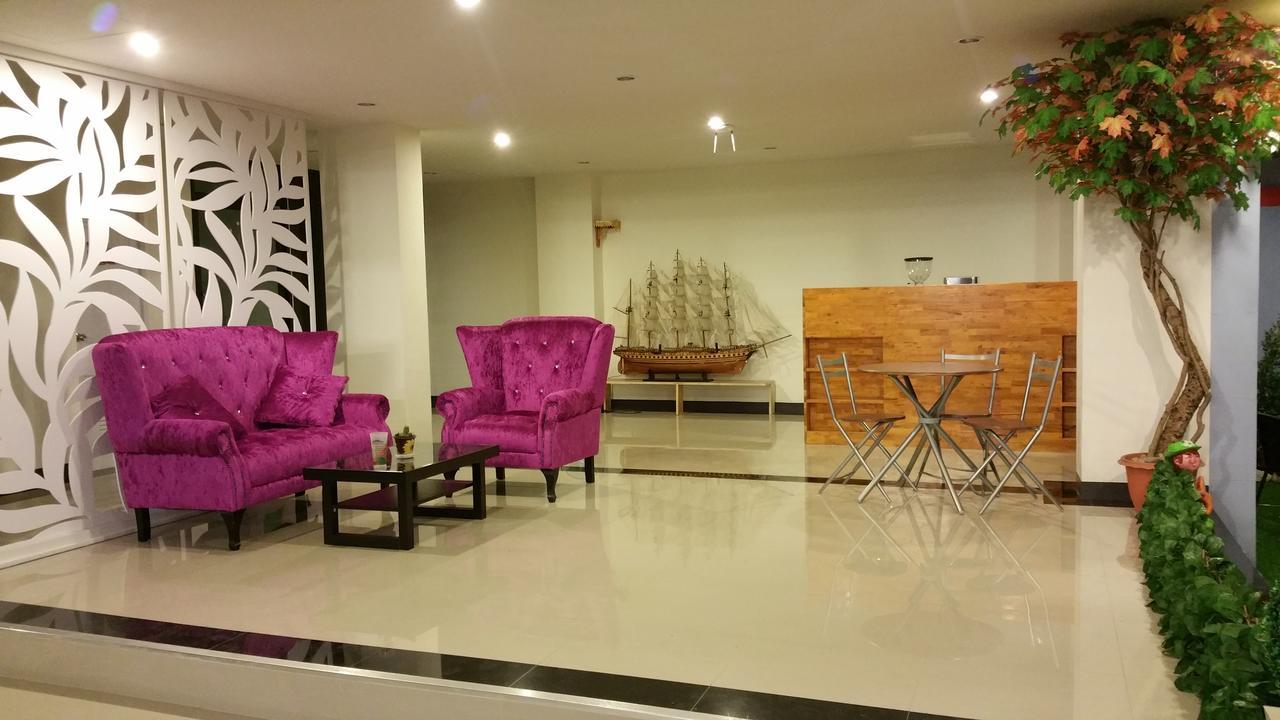 Bb Grand Residence Pattaya Exterior photo