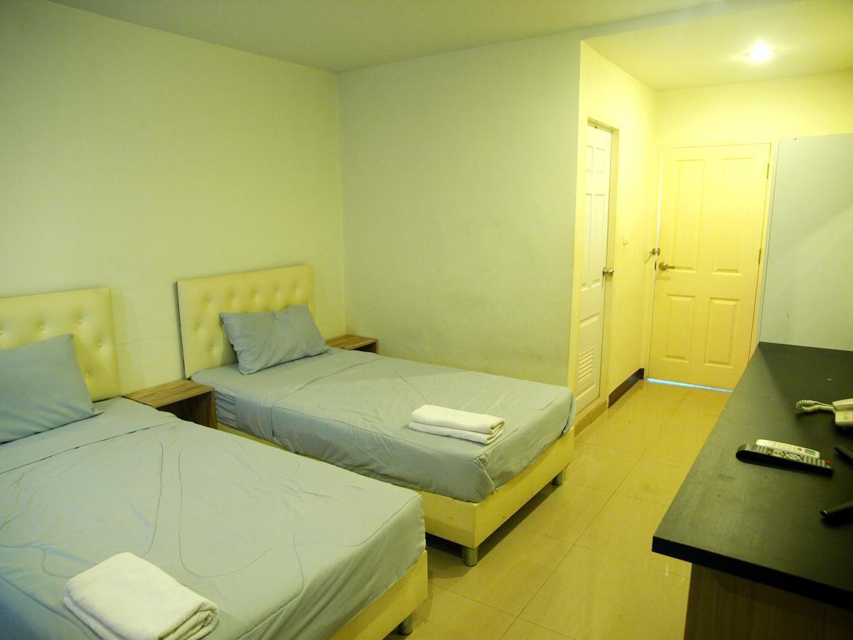 Bb Grand Residence Pattaya Exterior photo